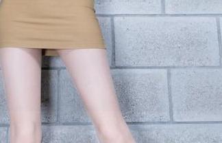 Beautyleg – 从校园到职场，Lilian的高清制服图集让你心里小鹿乱撞！