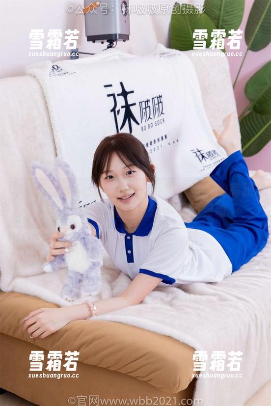 BoBoSocks袜啵啵-稚予 BoBoSocks袜啵啵 - 看见了稚予的高跟鞋,图库里有种意想不到的灵动