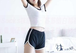 BoBoSocks袜啵啵 – 苏苏的白棉袜，让你免费见证喵星人和袜子的奇妙合集