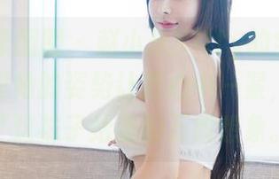 Feilin嗲囡囡 – 赵小米Kitty的全套棉袜！图片里她的姿势让我心中一紧，真受不了这袜子给我的万般想象。