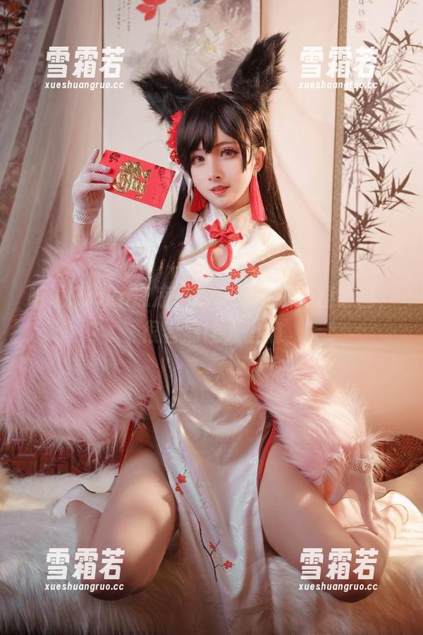 听说Rioko凉凉子的碧蓝航线花园套图，很容易让人上瘾