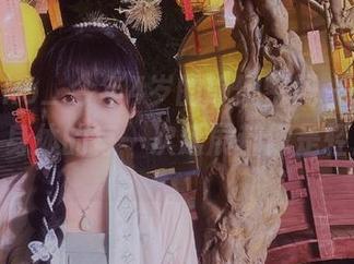Sayako＿今年4岁的瑜伽密码——原图合集，身体的每一次延展都像是轻声耳语。