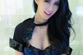 TuiGirl – 小九九现身说法，眼镜在线上，而我的神经还在资源申请中…
