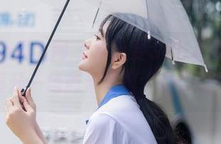 Xiuren秀人网 – 夏诗雯Sally携手白色，展开一场高清写真“白”之爱情