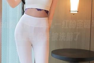 Xiuren秀人网 – 是孔一红的圣诞写真，还是我快要被洗脑了