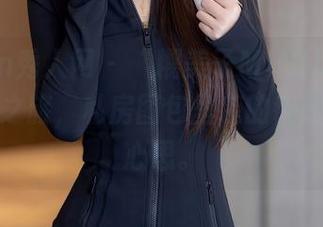 Xiuren秀人网 – “糯美子MINIbabe”的校园之旅，私房图包里装的都是她的小心思。