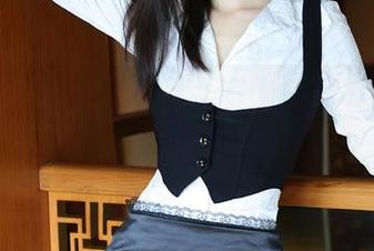 Xiuren秀人网 – 不可思议的糯美子，浴缸里的写真恍如斯人