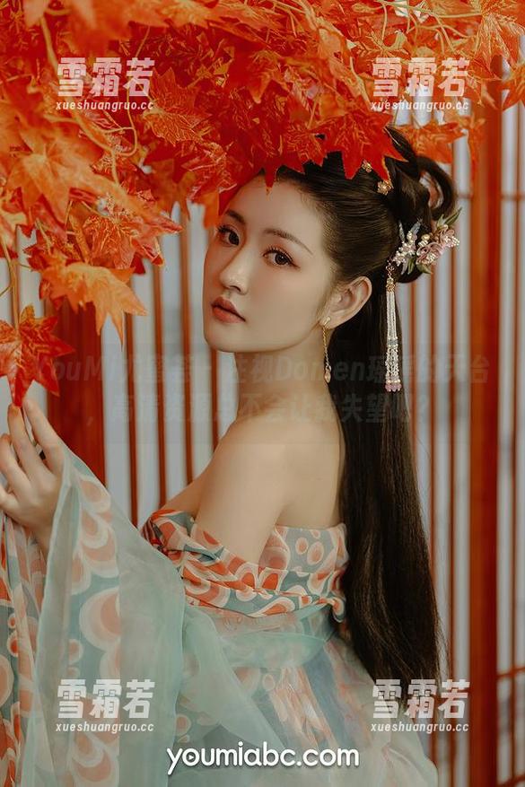 YouMi尤蜜荟 - 注视Domen瑶瑶的天台，高清资源总不会让我失望吧？