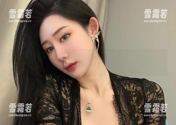 微密圈 - 不爱笑的赛琳的红色内衣合集中，免费的欢乐和小尴尬通通来了！