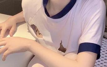 随便聊聊倦倦喵的白丝合集，顺便记得下载哦，嘿嘿