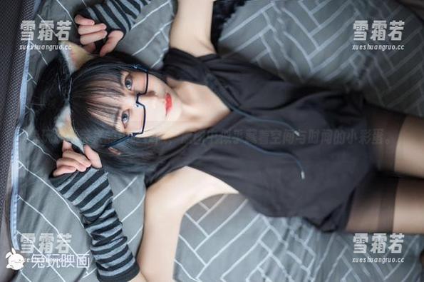 兔玩映画带来的玛修校服，原图中似乎藏着空间与时间的小彩蛋。