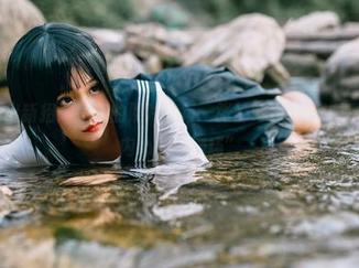 兔玩映画出新招：楚楚的照片，每一张都好像在说“请勿打扰我内心的小剧场”