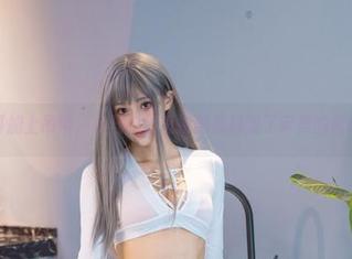 曲线再加上吊带，冬马路纱直接把我推到了审美的新高度。
