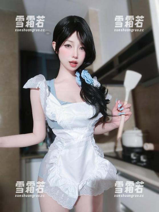 说好的清纯，女主K的最新写真下着却让人有点不好意思？
