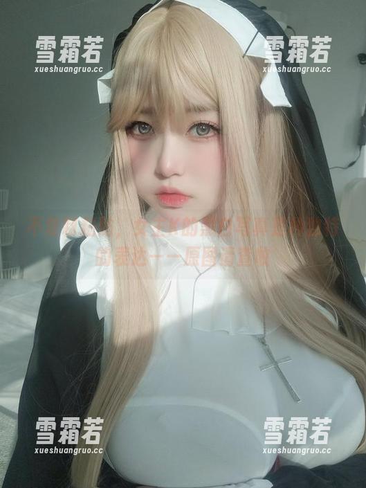不复制粘贴，女主K的黑白写真是种独特的表达——原图请查收