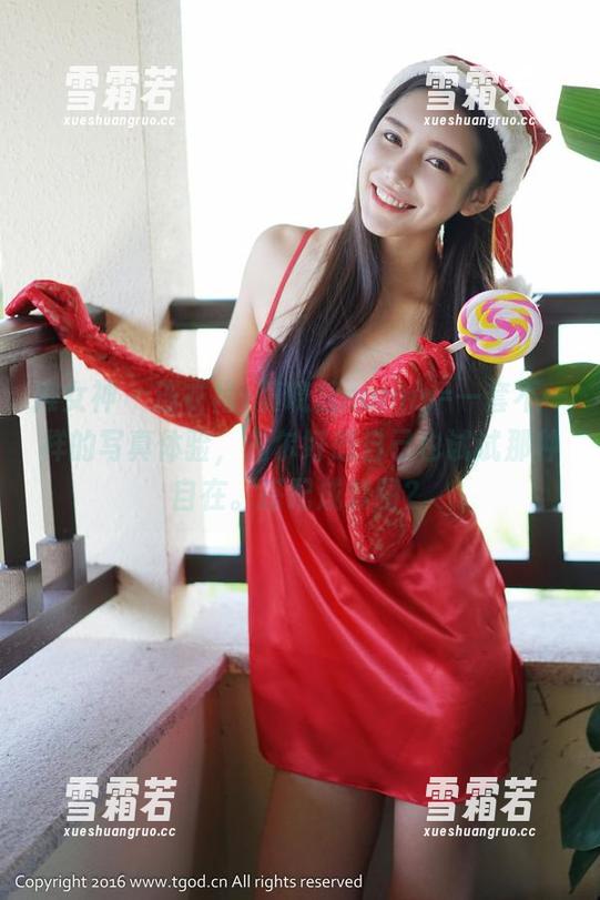 推女神 - 连衣裙+莫晓茜sunny=一套不一样的写真体验，偶尔好想自己也试试那种自在。搭配成套图？