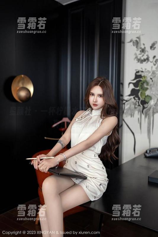 星颜社 - 一杯柠檬水和安安Angel泳池写真！这绝配如何