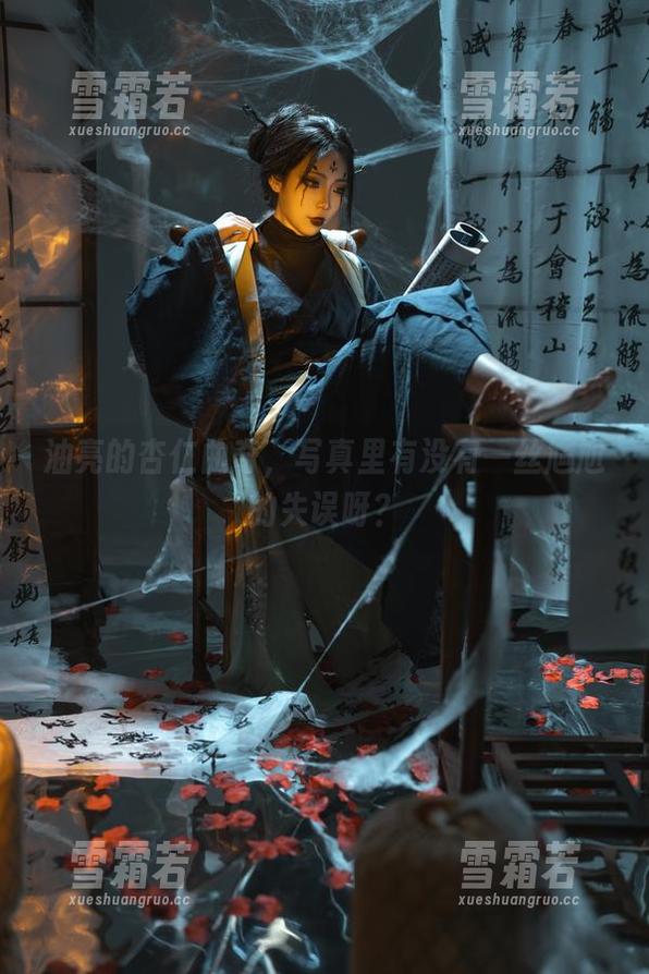 油亮的杏仁曲奇，写真里有没有一丝尴尬的失误呀？