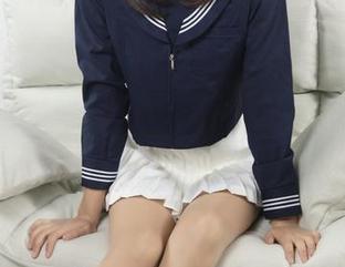 梦丝女神 – 灵唯的最新牛仔裤图册，别说我没提醒你们，这下有得看了。