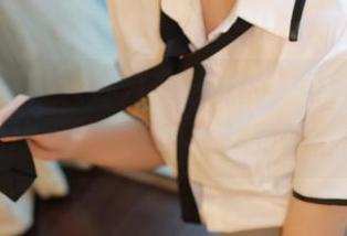 模范学院 – 说好只看棉袜的，可fairy如歌的原图让我忍不住想跑题留言！