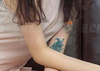 爱尤物 – 李依然的自拍秘籍，轻松获得你的专属写真资源！