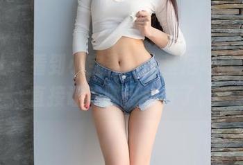 爱蜜社 – 看到小宝酱的比基尼写真，资源直接让我嘴巴张开了。