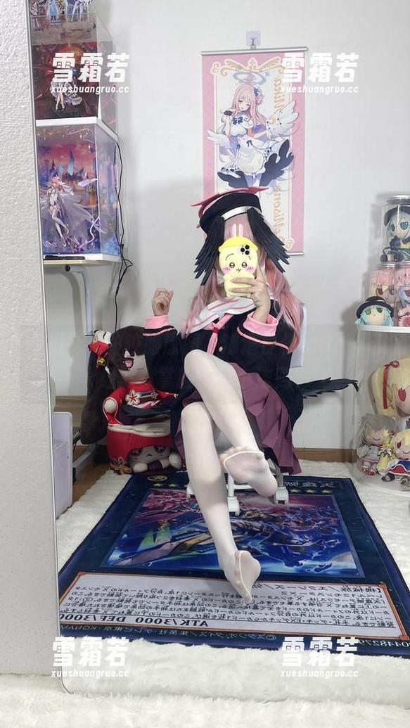 丰川祥子的校服原图，难道白栎Shirly已经默默掌握了某个法则？