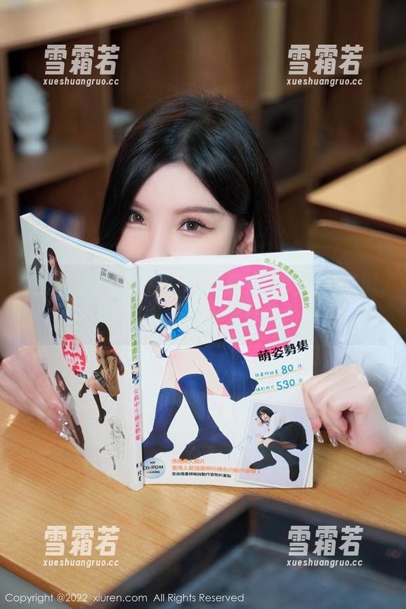 秀人网 - 经过Angela喜欢猫定制的圣诞，作品中的奇趣元素大集合