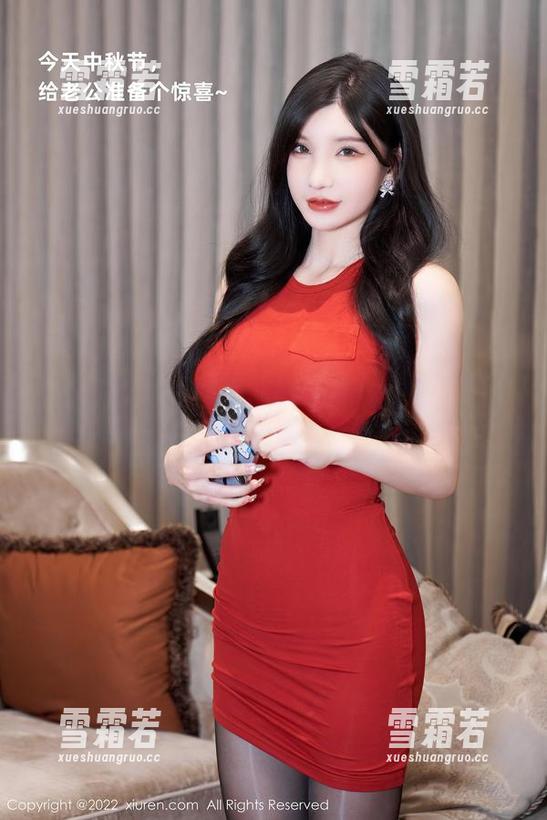 秀人网 - 迎接白色的风暴，安然Maleah的免费写真一直在这里等你！