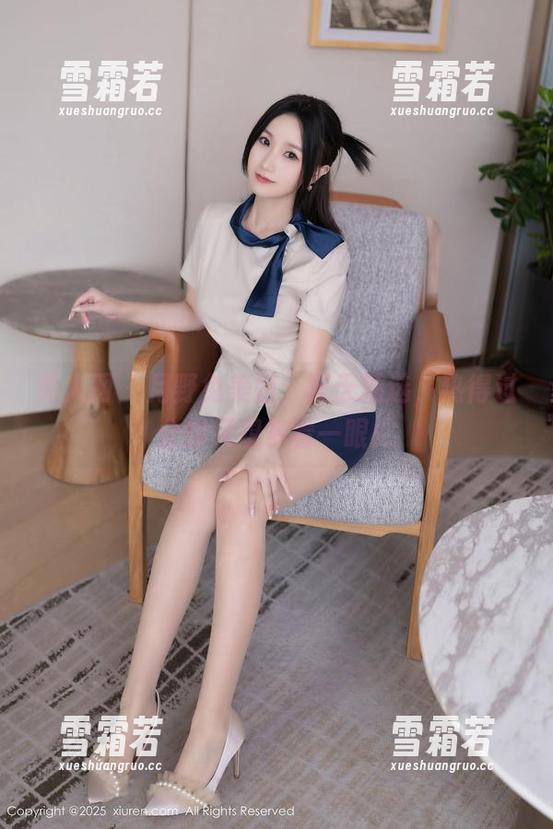 秀人网-月野兔美妞 秀人网 - 月野兔美妞:夏天精选,热得过分却又想多看一眼!