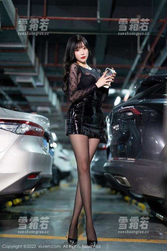 秀人网 - 明明是修女，蛋蛋宝的图库却是高清的反叛，有点意思，继续往下看。
