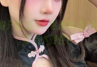 谁说旗袍只能温柔？私房秋山AkI原图，带点小野性！
