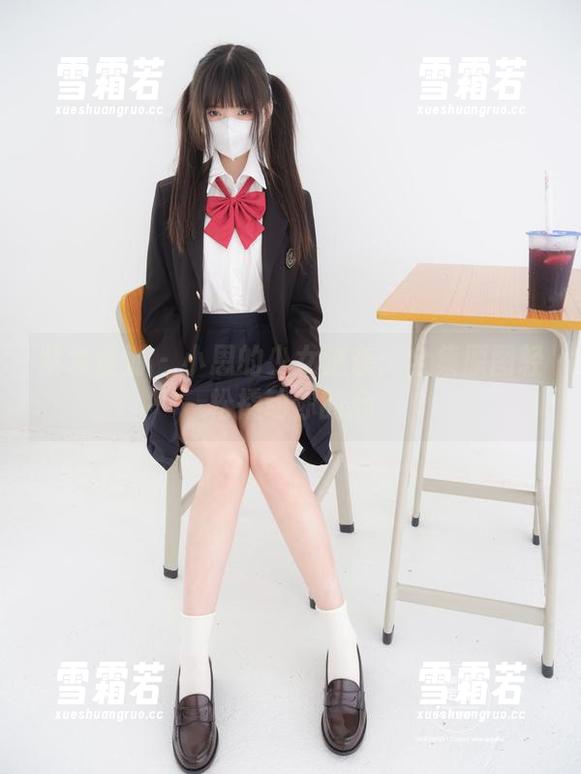 紧急企划 - 小恩的少女逆袭：全集原图轻松撬动你的心