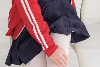 紧急企划 – 浴室写真：林书辞的水汽缭绕与诗意