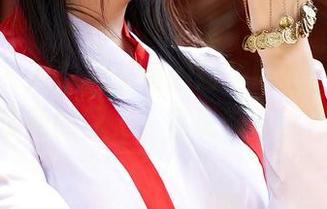 蜜桃社 – 对，用美绪的短裙图包治愈我这疲惫的目光，你说够不够？