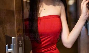 语画界 – 原图锁定Angela小热巴的曼妙多姿，这种感觉就像剥开了一层皮，惊喜和陌生感同时涌现。