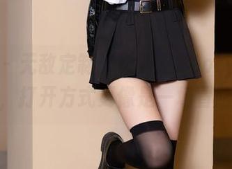 语画界 – 无敌定制：徐莉芝Booty白丝图集，打开方式更像是一场冒险！