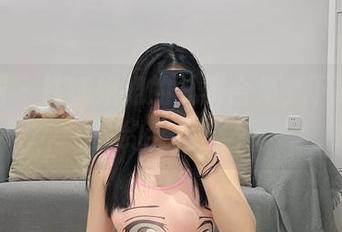 微密圈 – 铁锤姐姐的礼服合集，下载后拿去约会适合不