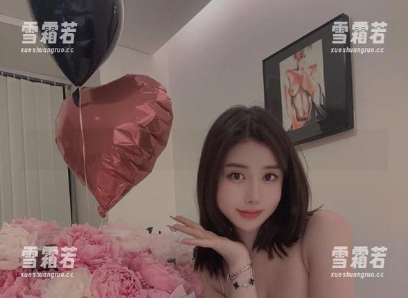 阿色 微密圈 - 新的一天,从阿色的红色内衣照片开始!