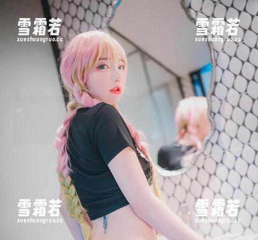 ARTGRAVIA的VOL.168，韩国孙乐乐登场，图片像在悄悄讲述一种叛逆。